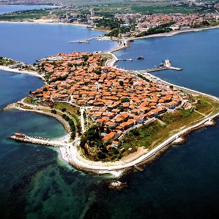 Central Nessebar Beach Apartment Nesebar