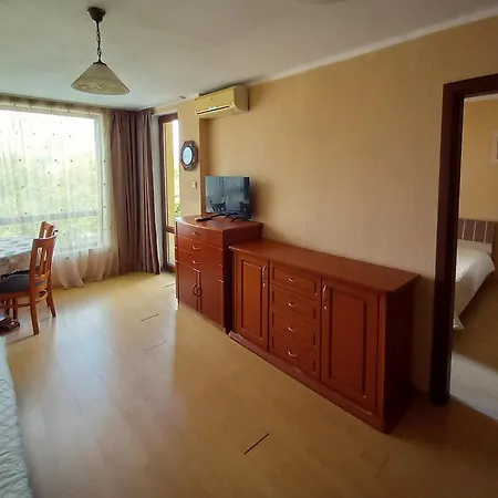 Central Nessebar Beach Apartment Apartment *